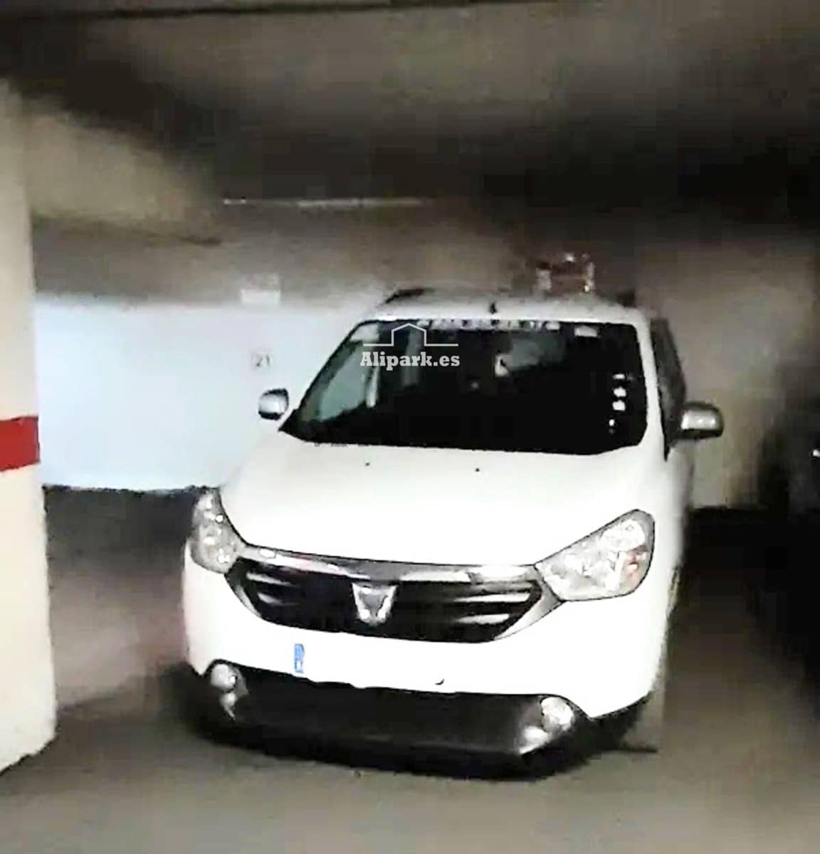 Garage for sale in Alicante / Alacant city - € 17,000 (Ref: 9453382)