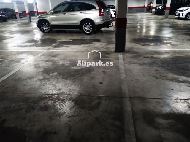 Garage for sale in Pla de la Vallonga, Alicante / Alacant city - € 23,000 (Ref: 9453384)