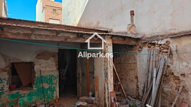 1 soveværelse Byhus til salg i Florida Baja, Alicante by - € 140.000 (Ref: 9453385)