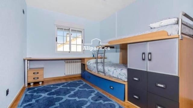 7 bedroom Bungalow for sale in Muchamiel / Mutxamel with pool garage - € 550,000 (Ref: 9453388)