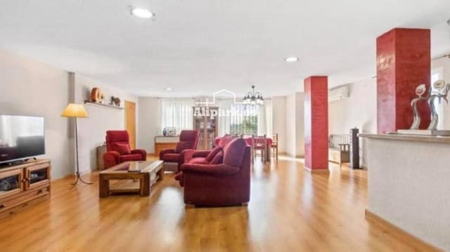 7 bedroom Bungalow for sale in Muchamiel / Mutxamel with pool garage - € 550,000 (Ref: 9453388)