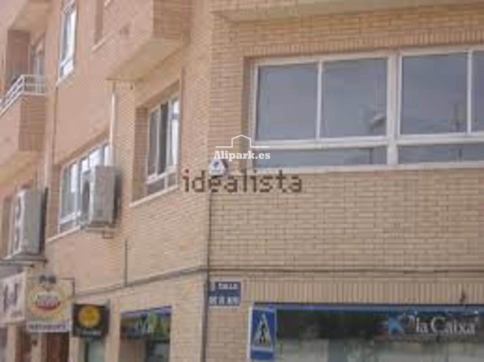 Kommersiell til salgs i San Vicente / Sant Vicent del Raspeig - € 90 000 (Ref: 9453394)