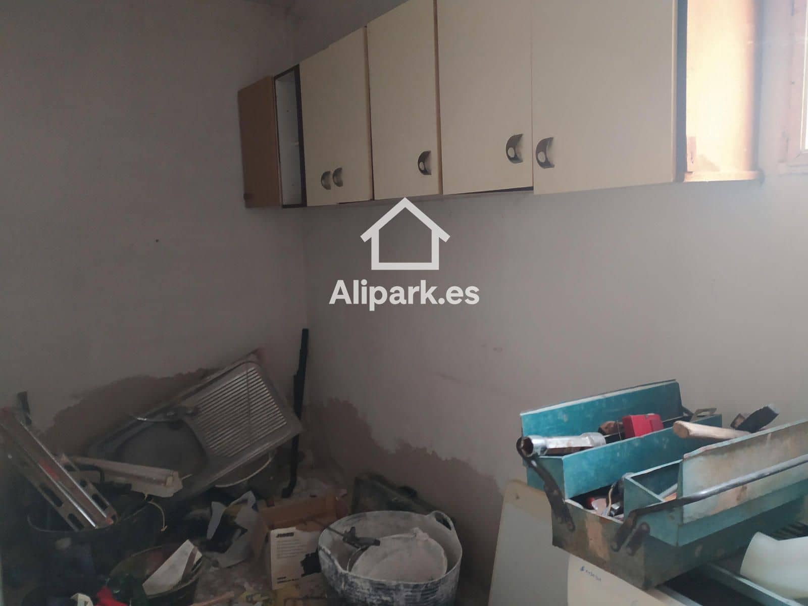 5 slaapkamer Finca/Landhuis te koop in Alicante stad met zwembad garage - € 285.000 (Ref: 9453396)