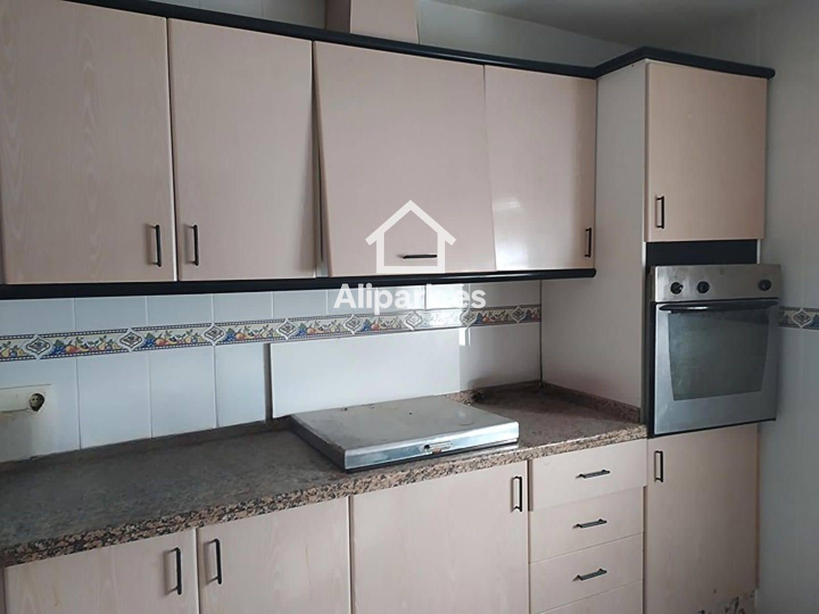 5 slaapkamer Finca/Landhuis te koop in Alicante stad met zwembad garage - € 285.000 (Ref: 9453396)