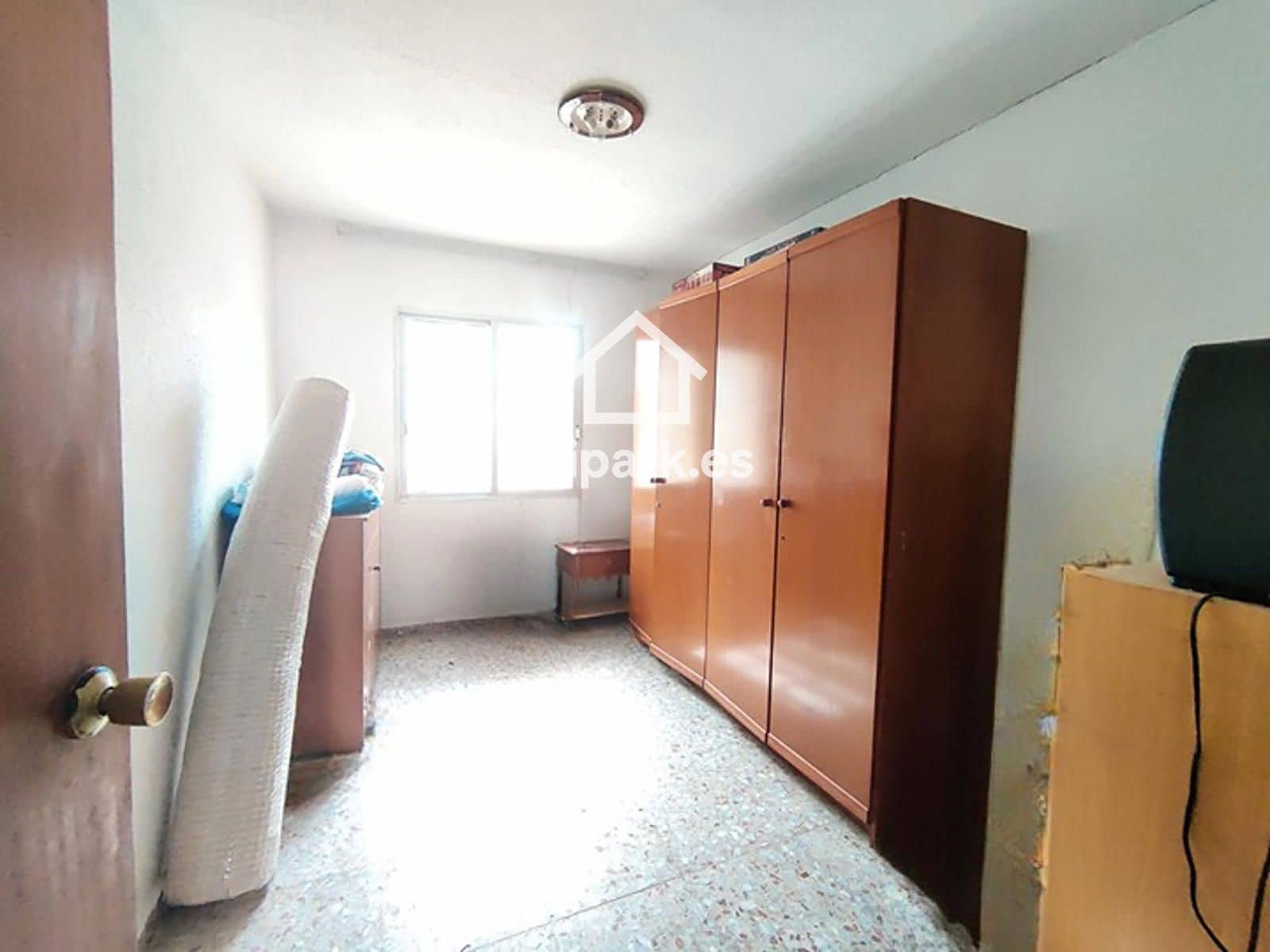 5 slaapkamer Finca/Landhuis te koop in Alicante stad met zwembad garage - € 285.000 (Ref: 9453396)