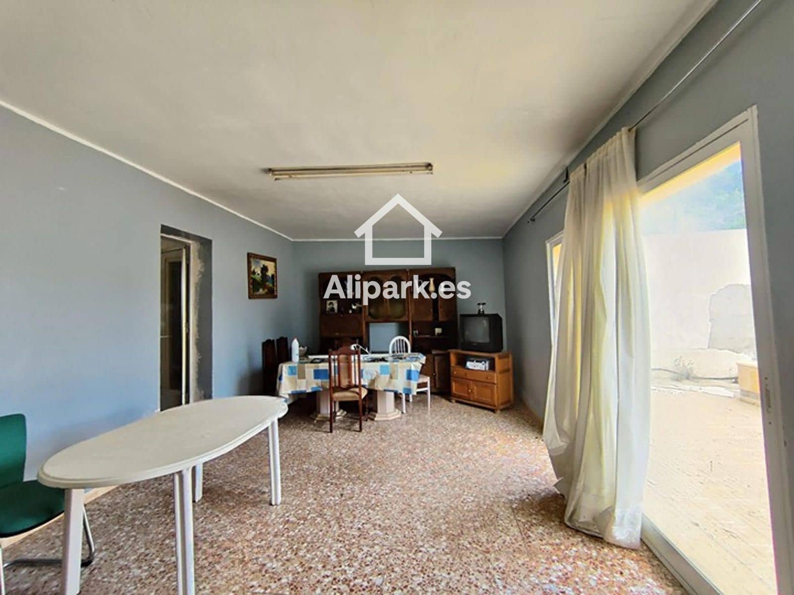 5 slaapkamer Finca/Landhuis te koop in Alicante stad met zwembad garage - € 285.000 (Ref: 9453396)