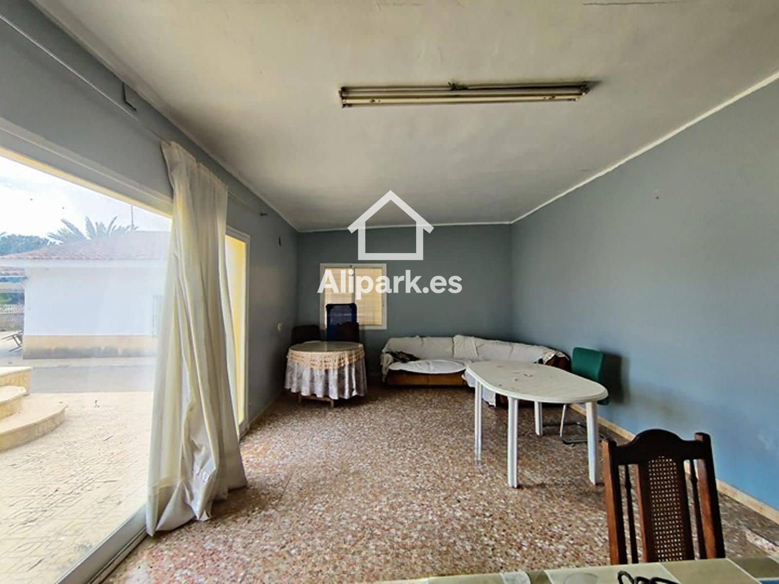 5 slaapkamer Finca/Landhuis te koop in Alicante stad met zwembad garage - € 285.000 (Ref: 9453396)