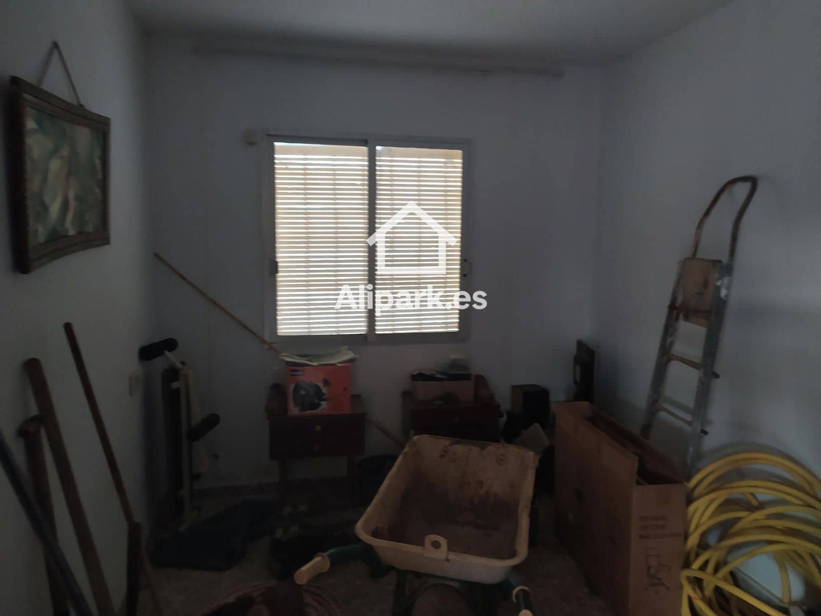 5 slaapkamer Finca/Landhuis te koop in Alicante stad met zwembad garage - € 285.000 (Ref: 9453396)