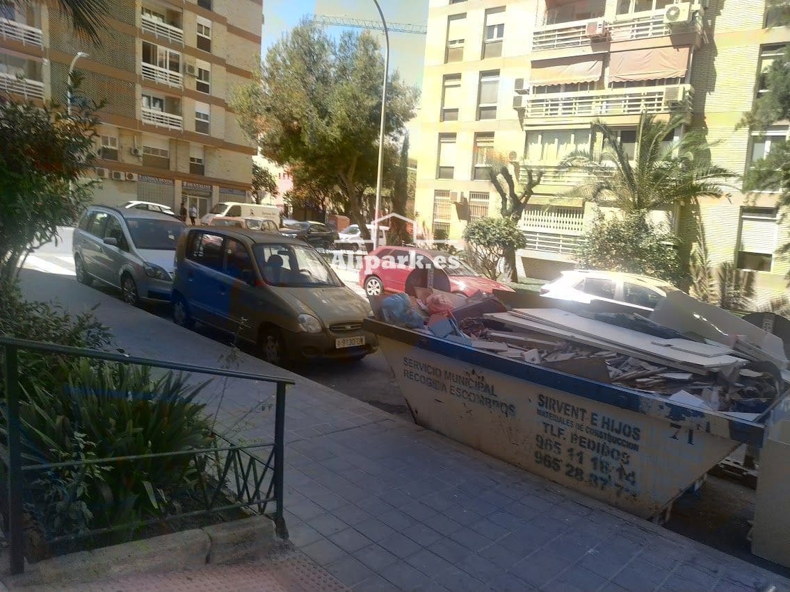 Commerciale in vendita in Alicante citta - 85.000 € (Rif: 9453398)