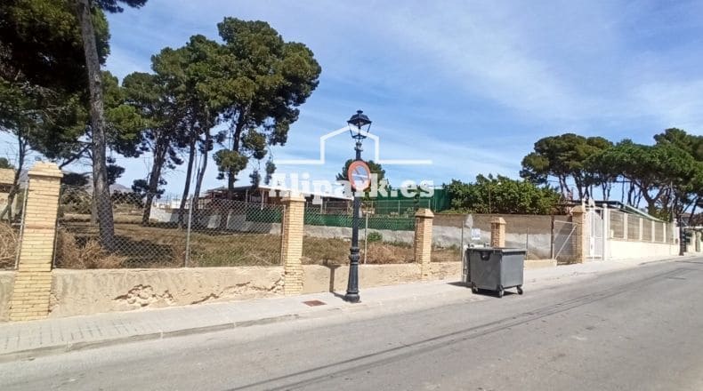 Huvila myytävänä paikassa Monforte del Cid - 268 000 € (Ref: 9453400)