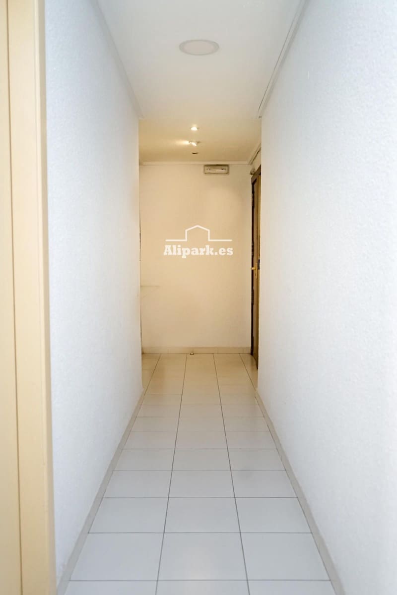 5 bedroom Flat for sale in Alicante / Alacant city - € 625,000 (Ref: 9453403)