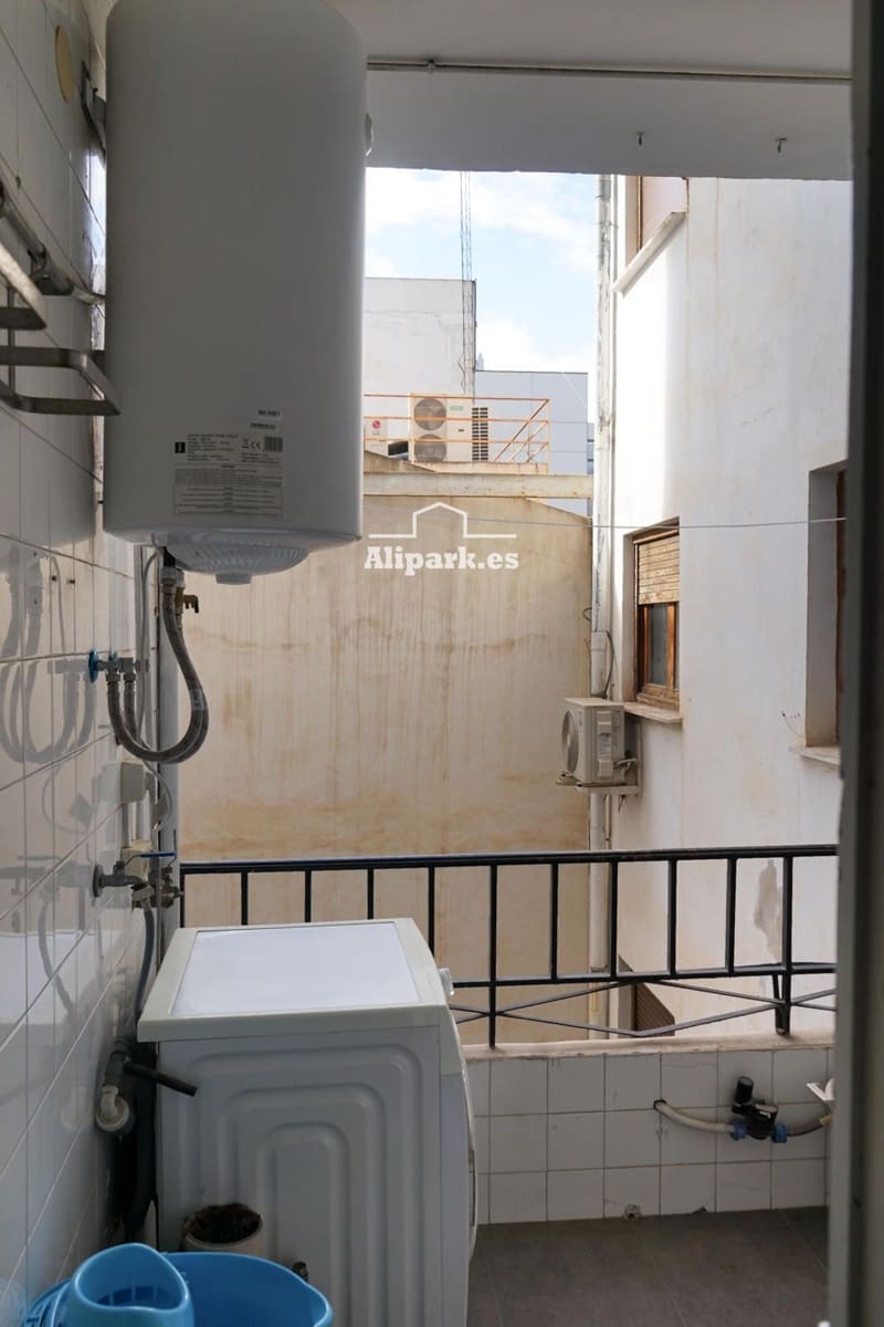 5 bedroom Flat for sale in Alicante / Alacant city - € 625,000 (Ref: 9453403)