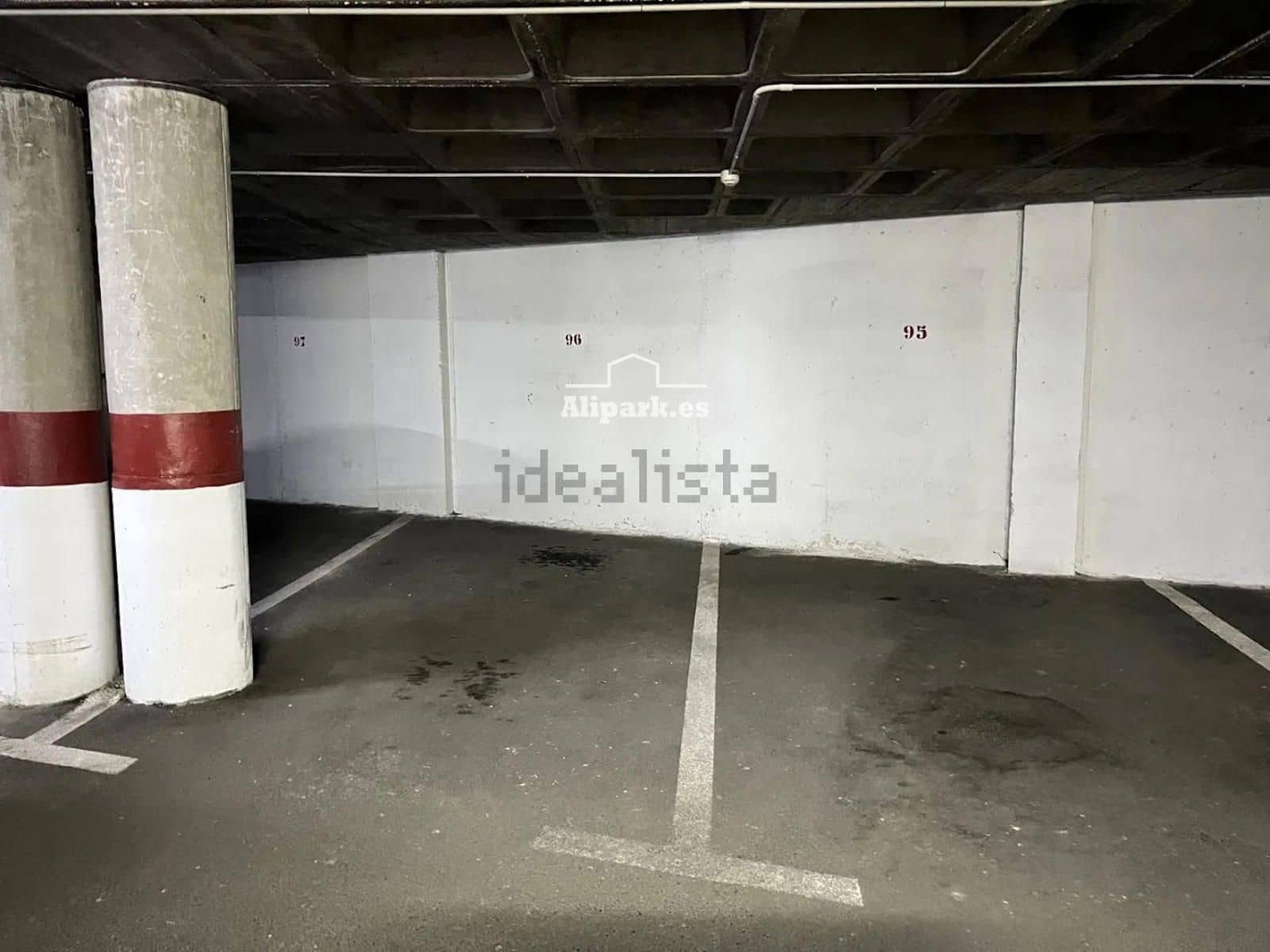 Garage for sale in Alicante / Alacant city - € 40,000 (Ref: 9453407)