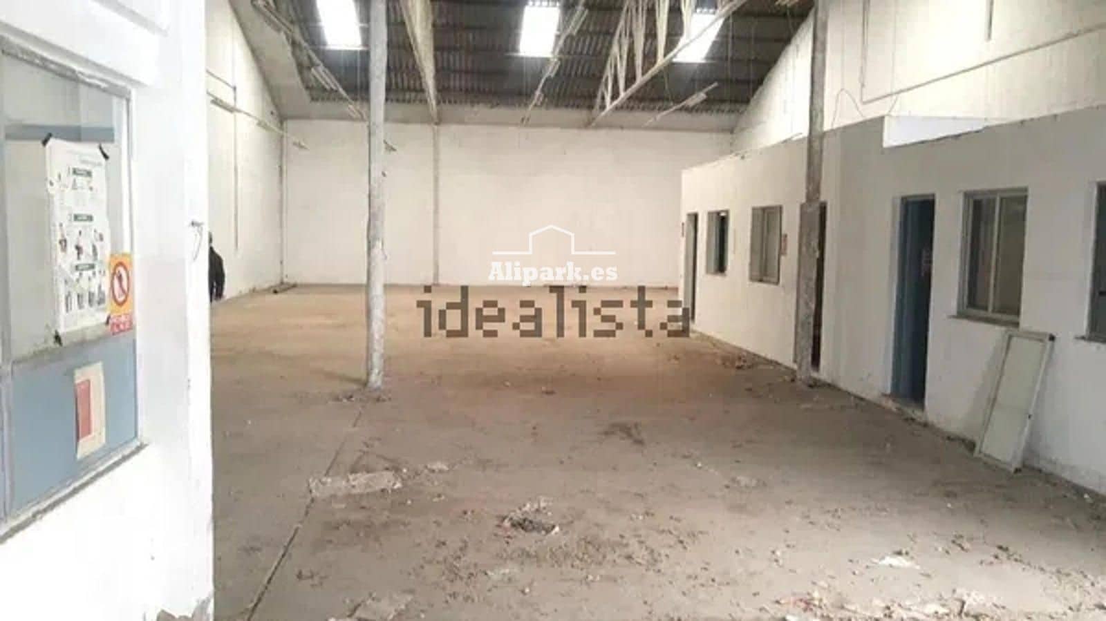 Kaupallinen myytävänä paikassa Alicante kaupunki - 310 000 € (Ref: 9453409)