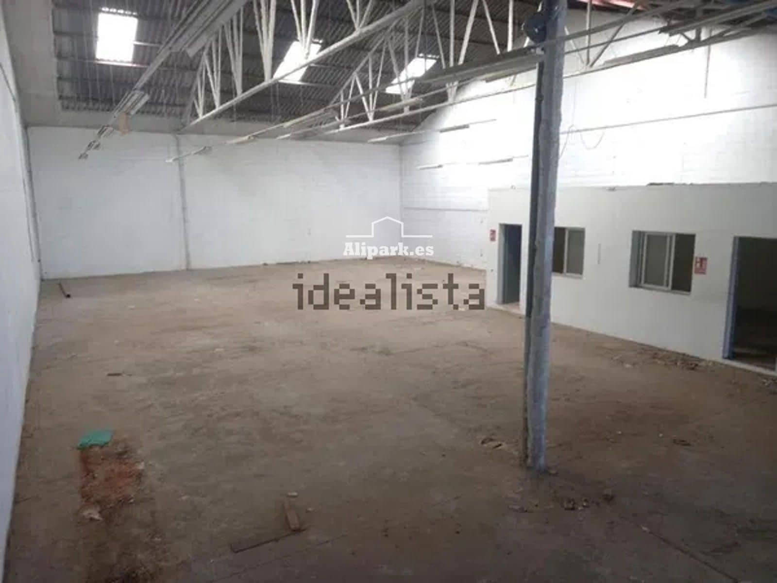 Kaupallinen myytävänä paikassa Alicante kaupunki - 310 000 € (Ref: 9453409)