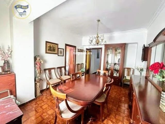 4 slaapkamer Flat te koop in Campoamor - Altozano, Alicante stad - € 229.000 (Ref: 9453410)