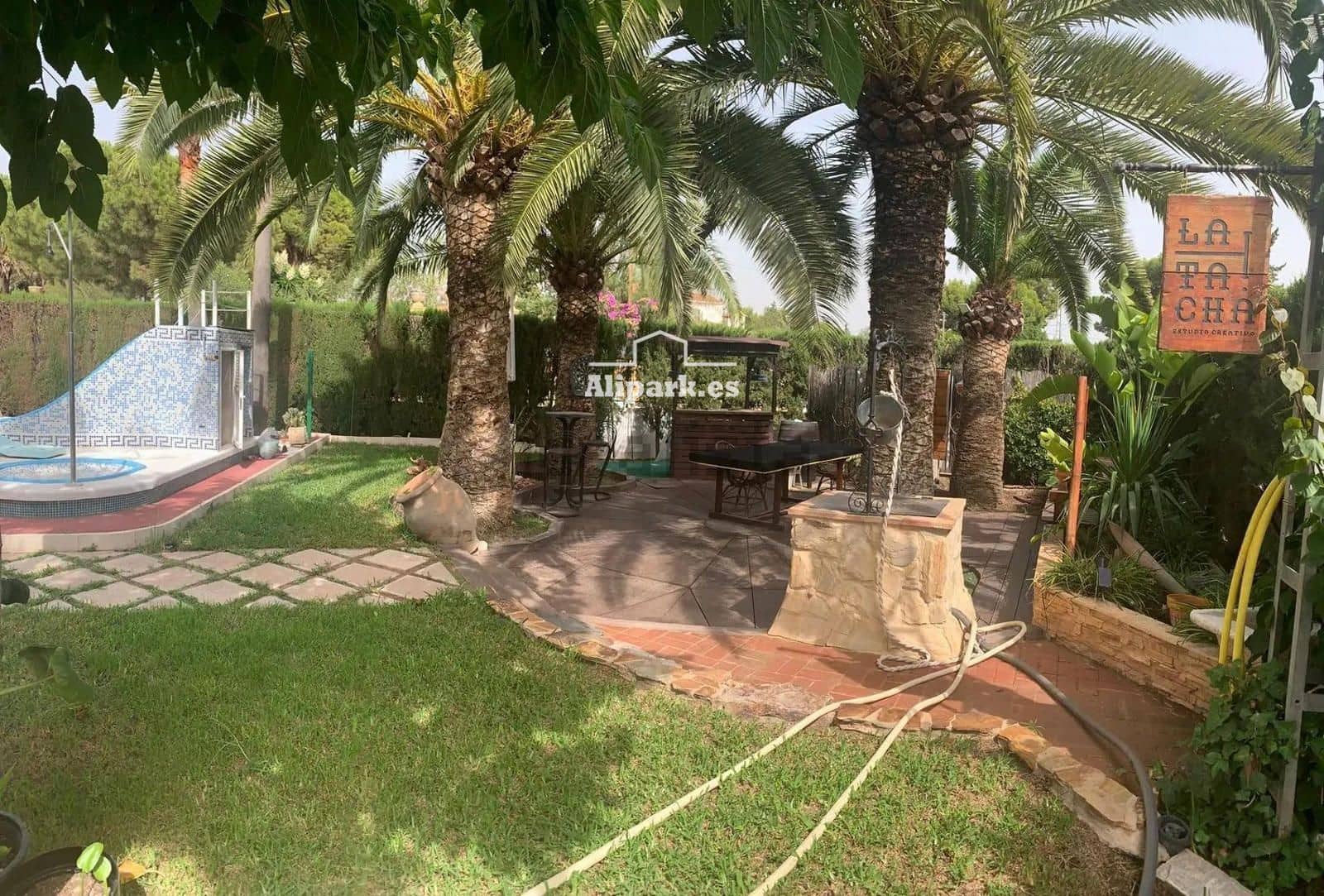 6 bedroom Villa for sale in San Vicente / Sant Vicent del Raspeig with pool garage - € 715,000 (Ref: 9453411)