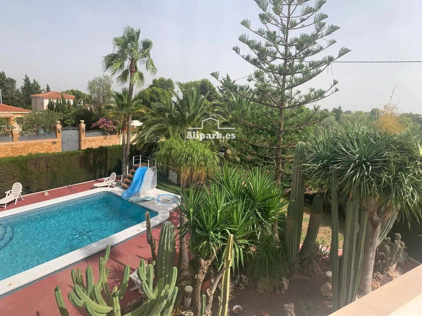 6 bedroom Villa for sale in San Vicente / Sant Vicent del Raspeig with pool garage - € 715,000 (Ref: 9453411)