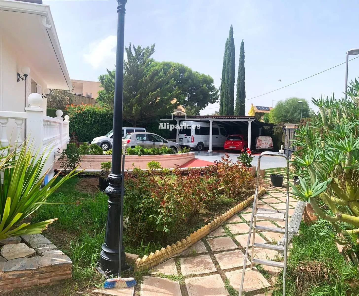 6 bedroom Villa for sale in San Vicente / Sant Vicent del Raspeig with pool garage - € 715,000 (Ref: 9453411)