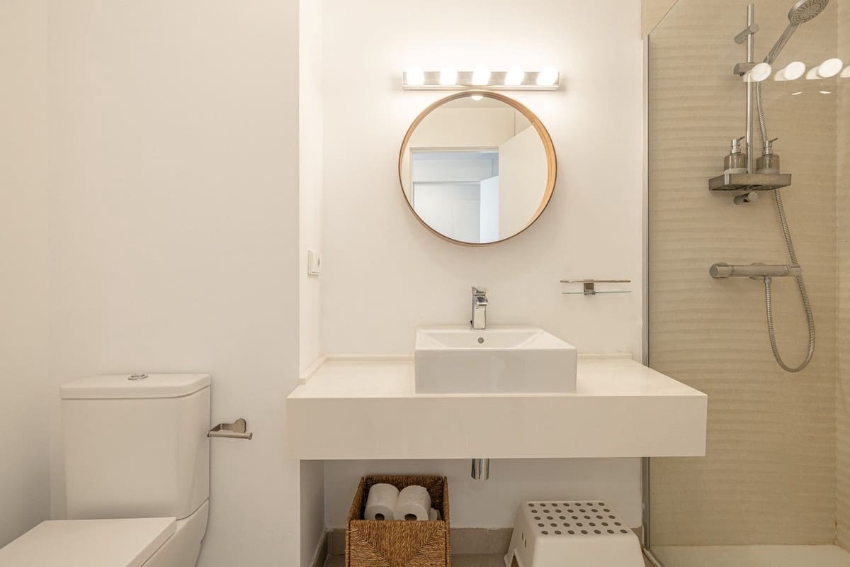 2 makuuhuone Huoneisto myytävänä paikassa Estepona mukana uima-altaan - 400 000 € (Ref: 9479568)