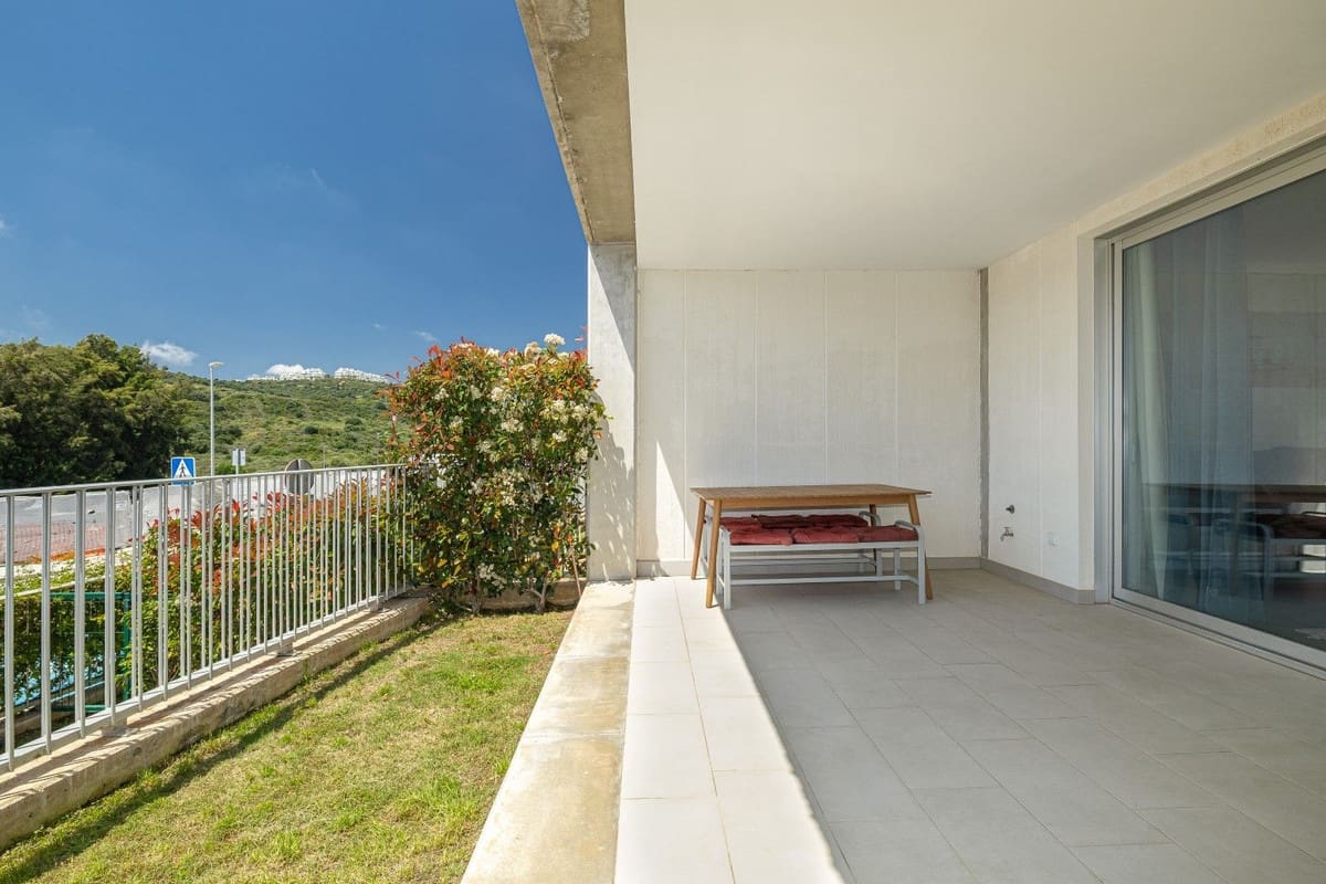 2 makuuhuone Huoneisto myytävänä paikassa Estepona mukana uima-altaan - 400 000 € (Ref: 9479568)