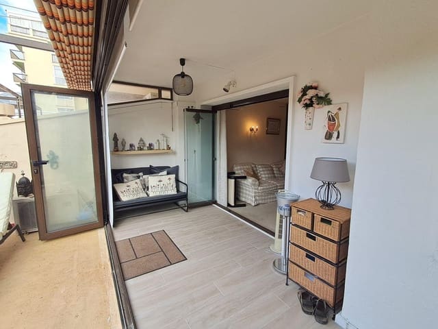 2 bedroom Apartment for sale in Centro ciudad, Fuengirola - € 405,000 (Ref: 9479573)