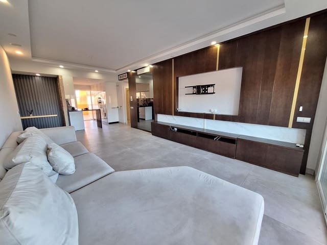 2 makuuhuone Huoneisto myytävänä paikassa Bel-Air, Estepona mukana uima-altaan - 405 000 € (Ref: 9479574)