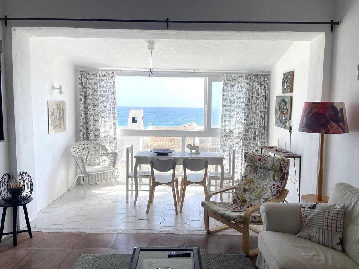 2 soverom Penthouse til salgs i Estepona med svømmebasseng - € 410 000 (Ref: 9479581)