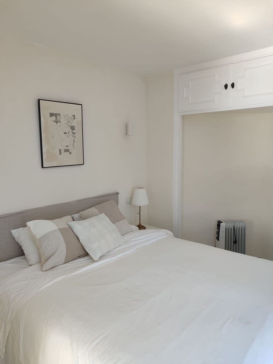 2 bedroom Apartment for sale in Calahonda - € 415,000 (Ref: 9479589)