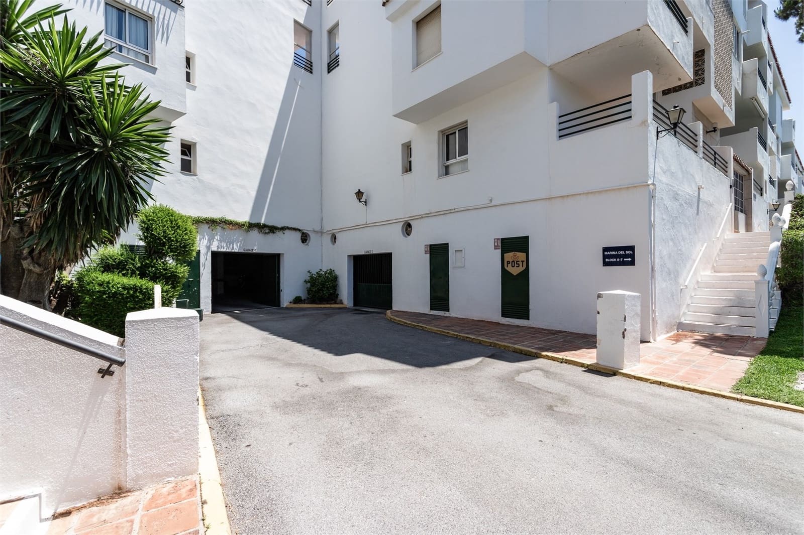 3 bedroom Apartment for sale in Mijas Costa with pool - € 415,000 (Ref: 9479590)