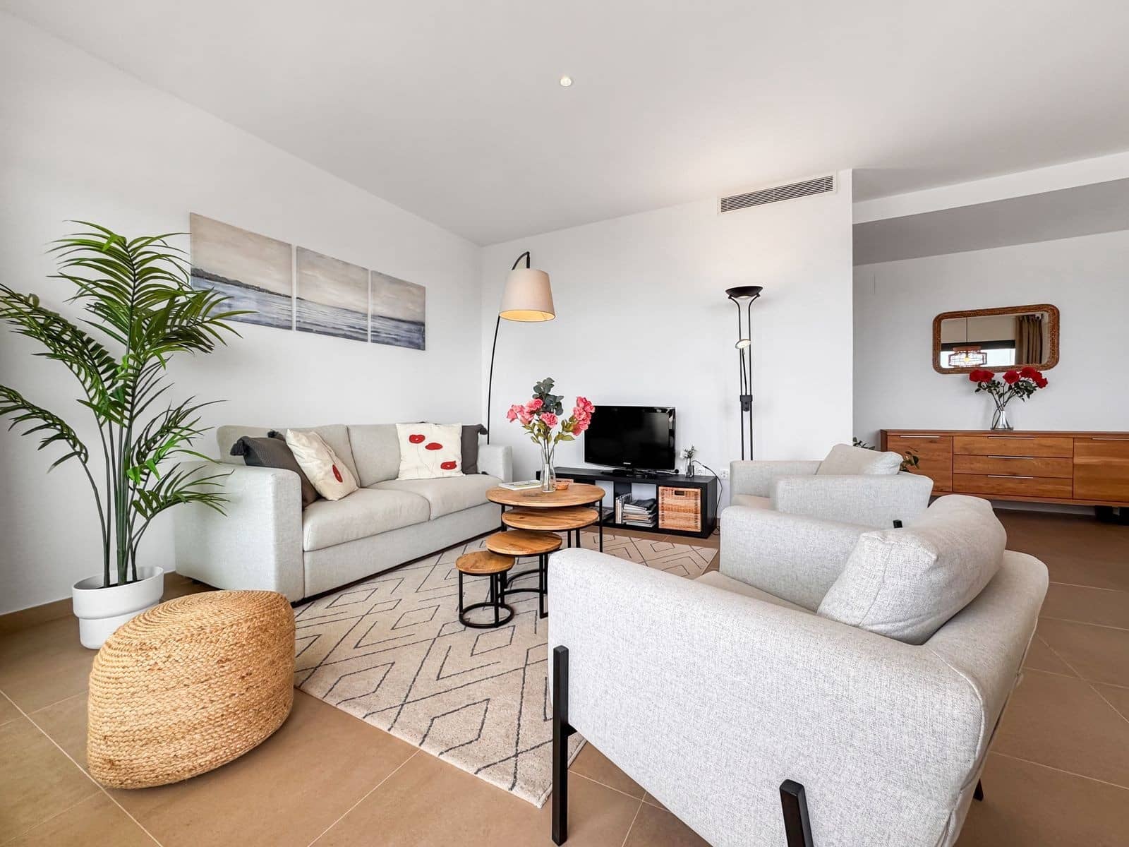 2 bedroom Apartment for sale in Sotogrande with pool garage - € 419,000 (Ref: 9479596)