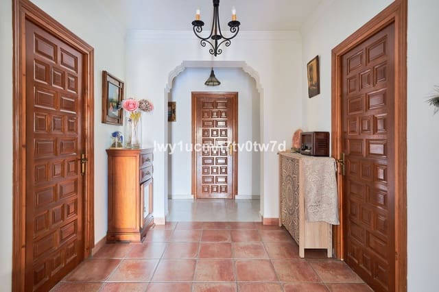 4 soverom Villa til salgs i Alhaurín de la Torre - € 425 000 (Ref: 9479614)