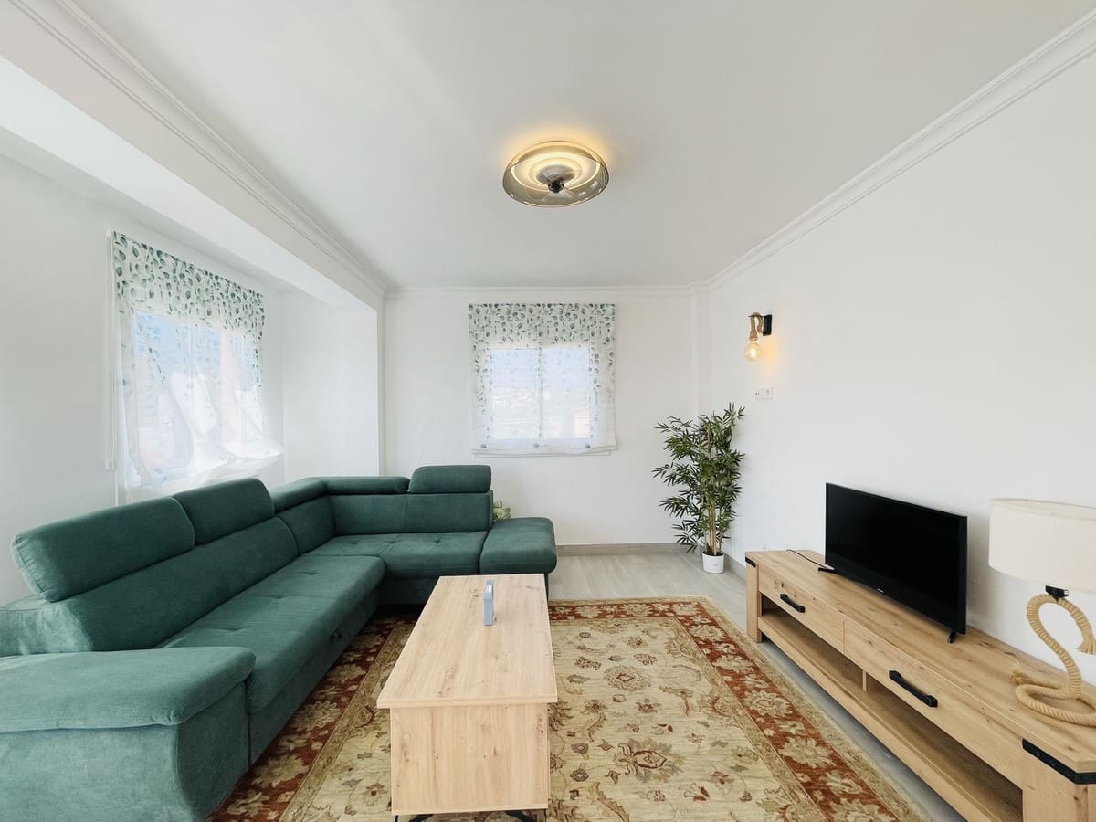 3 soverom Kjedet enebolig til salgs i La Duquesa / Puerto de la Duquesa - € 425 000 (Ref: 9479615)