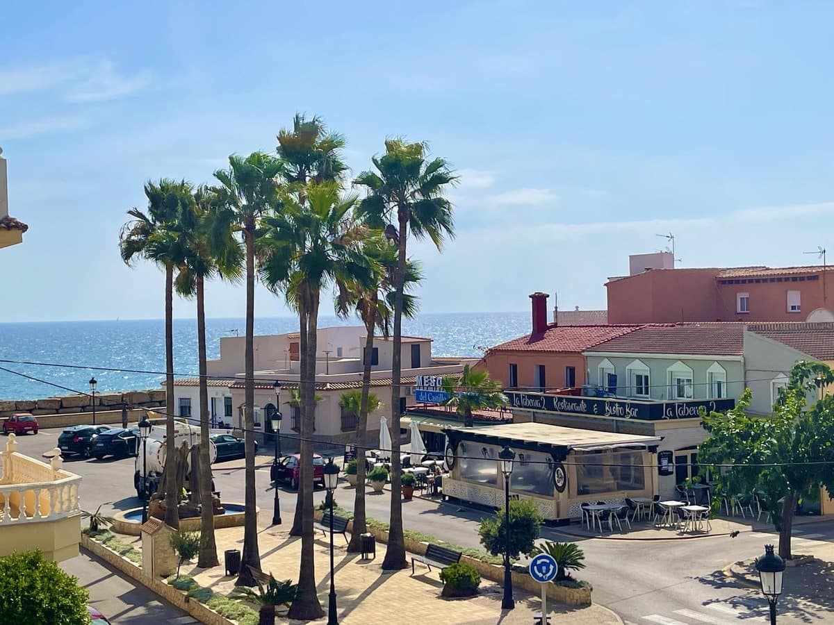 3 soverom Kjedet enebolig til salgs i La Duquesa / Puerto de la Duquesa - € 425 000 (Ref: 9479615)