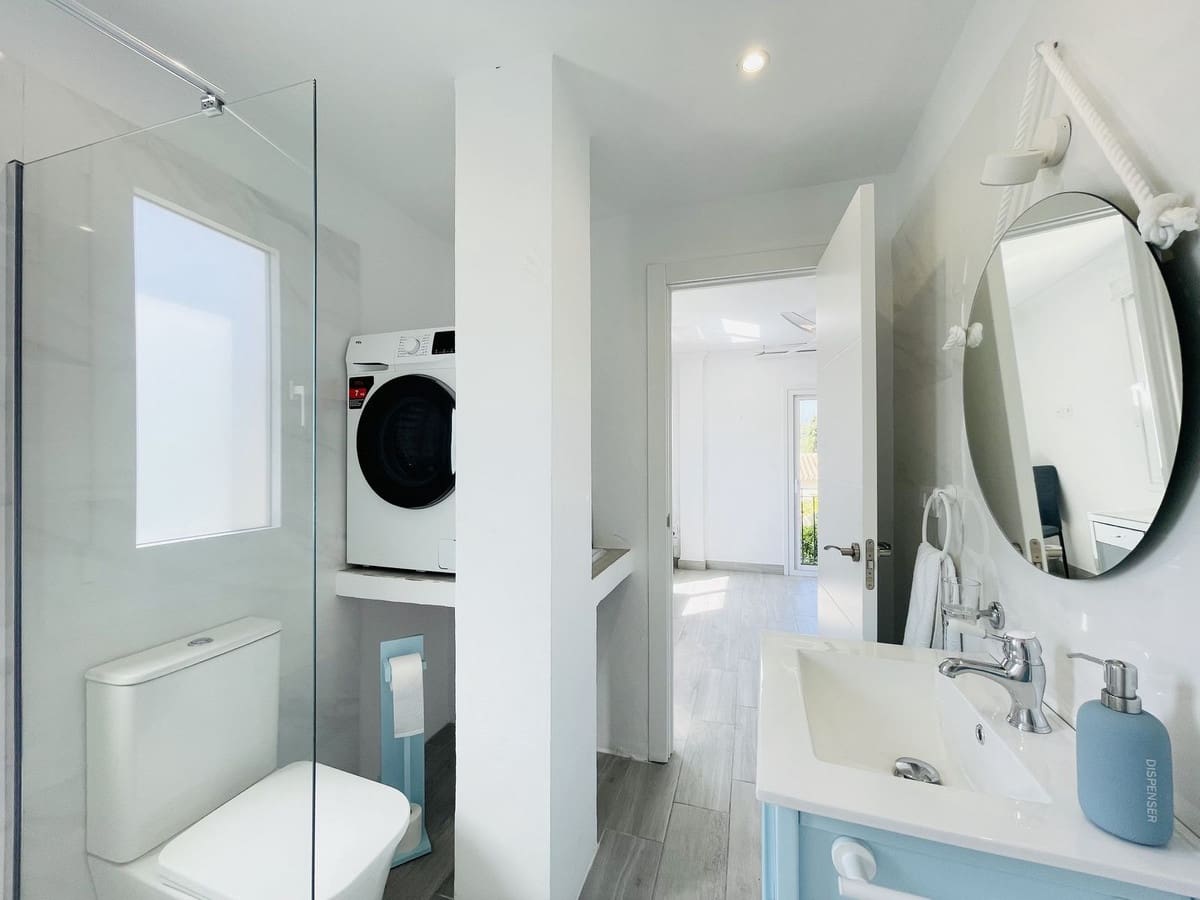 3 soverom Kjedet enebolig til salgs i La Duquesa / Puerto de la Duquesa - € 425 000 (Ref: 9479615)