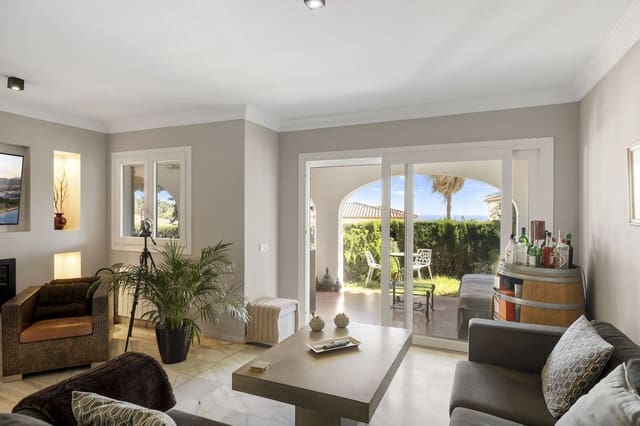 Casa de 2 habitaciones en Riviera del Sol, Mijas en venta con piscina garaje - 425.000 € (Ref: 9479616)