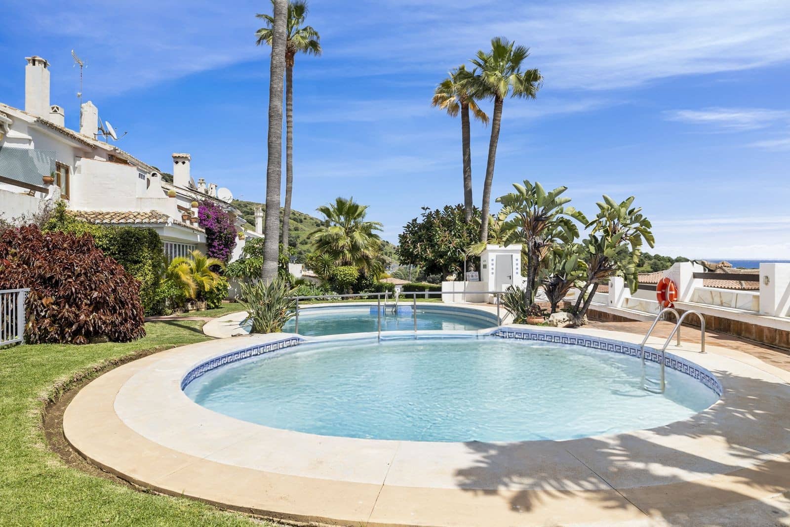 Casa de 2 habitaciones en Mijas Costa en venta con piscina garaje - 425.000 € (Ref: 9479616)