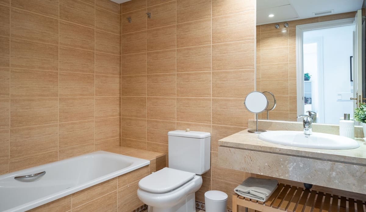 2 soveværelse Penthouse til salg i Nueva Andalucia - € 429.000 (Ref: 9479624)