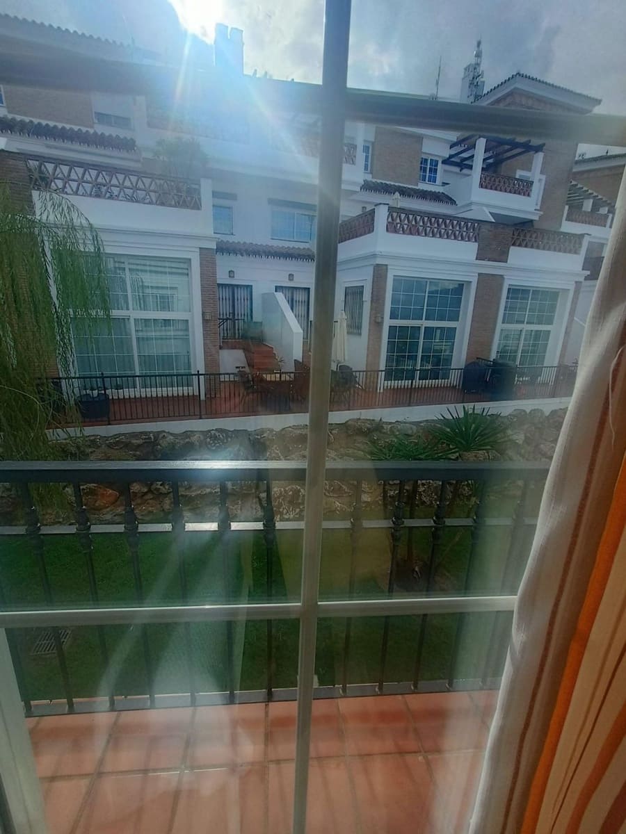 3 bedroom Townhouse for sale in Alhaurin de la Torre with pool garage - € 429,990 (Ref: 9479628)