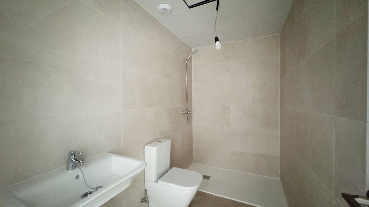 3 soverom Leilighet til salgs i Nueva Andalucia med svømmebasseng - € 430 000 (Ref: 9479633)