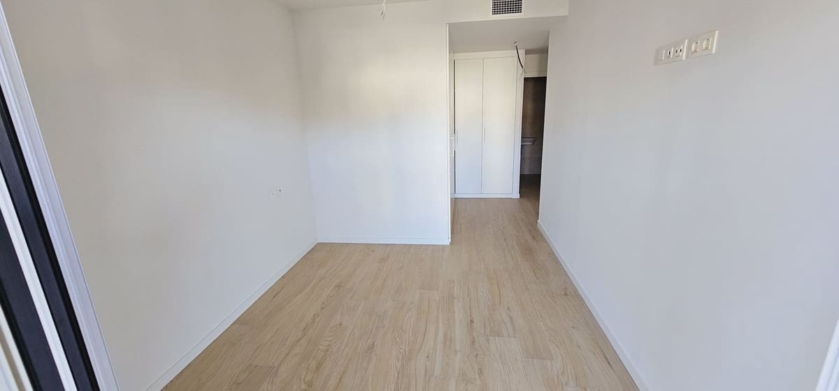 3 soverom Leilighet til salgs i Nueva Andalucia med svømmebasseng - € 430 000 (Ref: 9479633)