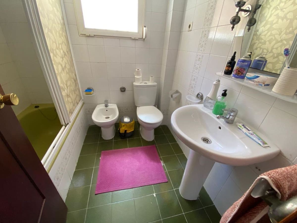 3 bedroom Apartment for sale in Fuengirola - € 430,000 (Ref: 9479634)