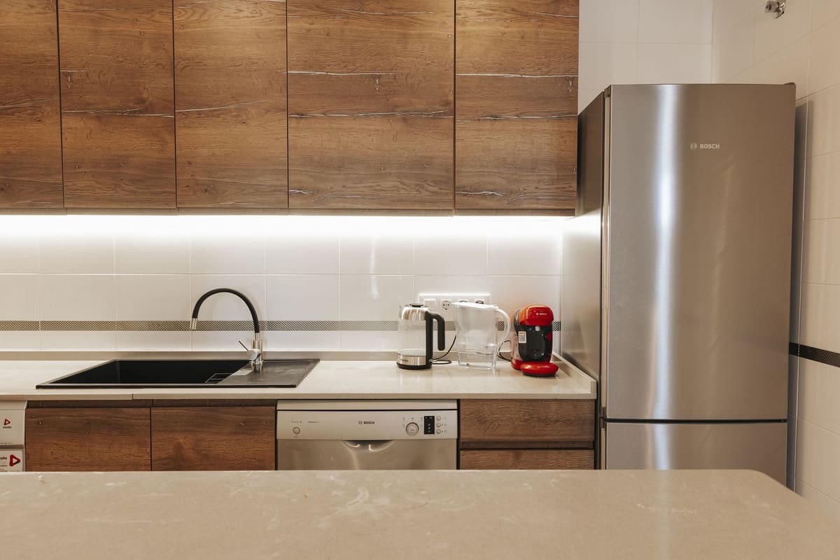 4 sypialnia Penthouse na sprzedaż w Manilva z basenem garażem - 432 000 € (Ref: 9479640)