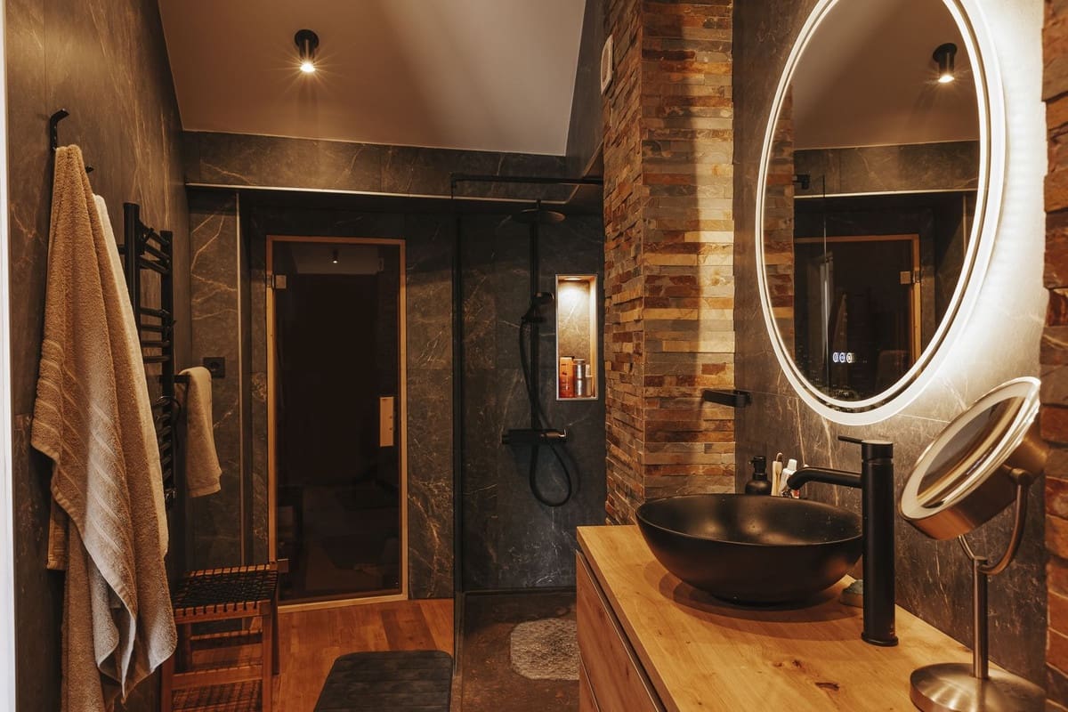 4 sypialnia Penthouse na sprzedaż w Manilva z basenem garażem - 432 000 € (Ref: 9479640)