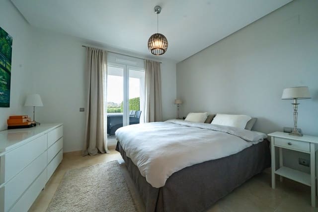 2 bedroom Apartment for sale in Los Arqueros, Benahavís with pool garage - € 435,000 (Ref: 9479641)