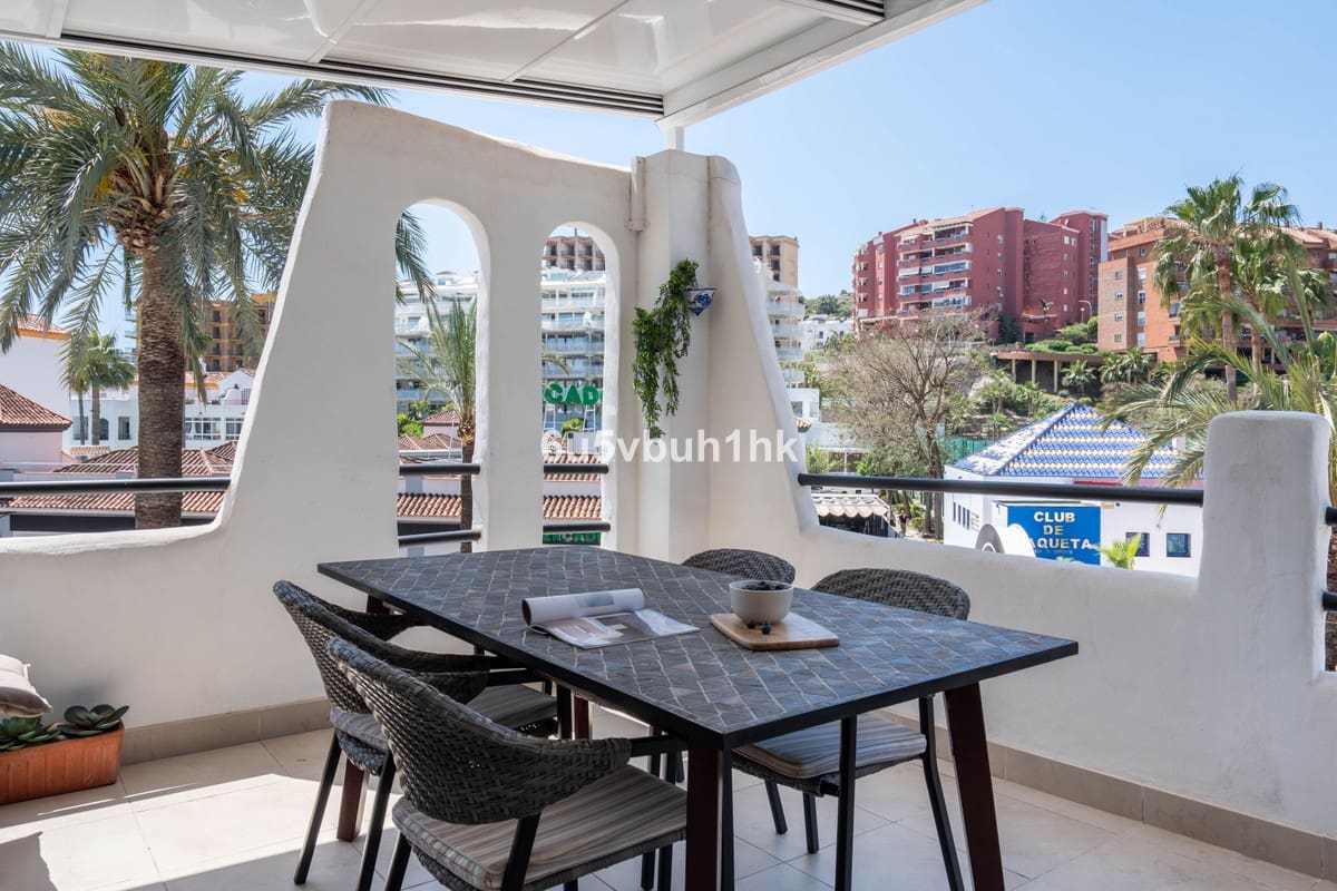 2 bedroom Penthouse for sale in Benalmadena Costa with pool garage - € 435,000 (Ref: 9479644)