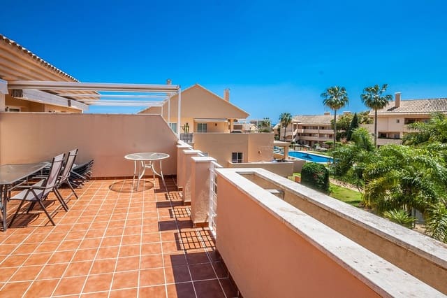 Ático de 2 habitaciones en Elviria, Marbella en venta con piscina garaje - 435.000 € (Ref: 9479645)