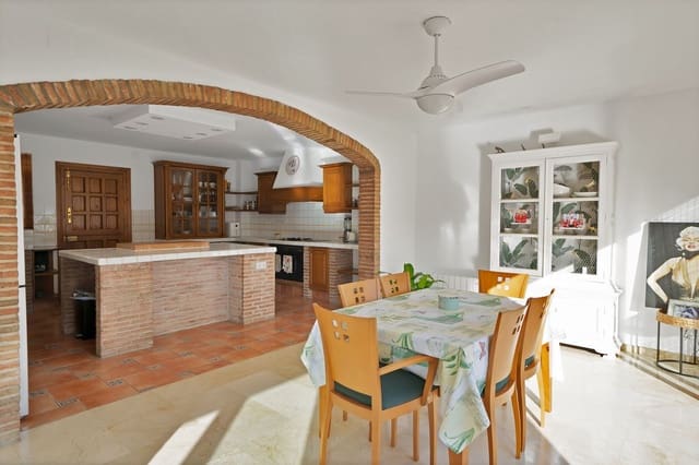 3 soverom Leilighet til salgs i Benahavís pueblo, Benahavís - € 449 000 (Ref: 9479664)