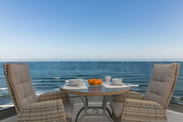 1 bedroom Apartment for sale in Calahonda, Mijas with pool - € 449,000 (Ref: 9479665)