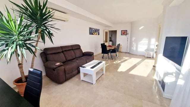 4 bedroom Penthouse for sale in Centro ciudad, Fuengirola with pool - € 449,000 (Ref: 9479666)